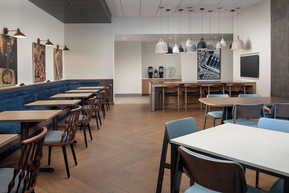 Fairfield Inn & Suites by Marriott Nashville near Vanderbilt - photo 18