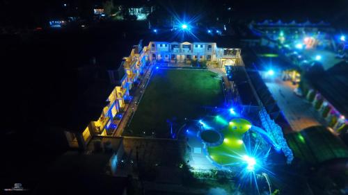 La Bellevue - carbon neutral hotel in Ramnagar