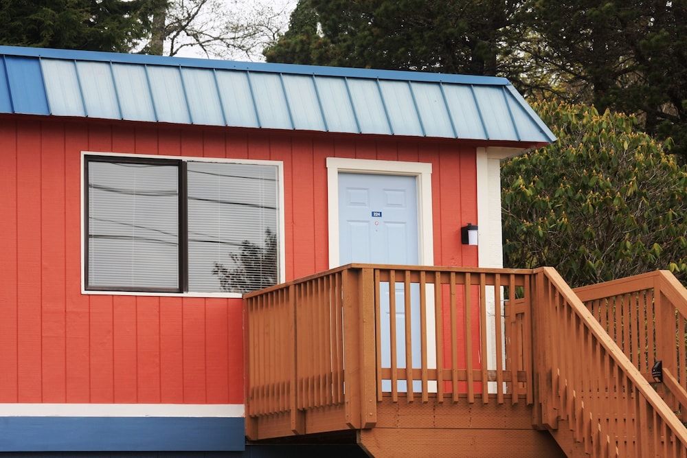 Heidis Inn Ilwaco - photo 44