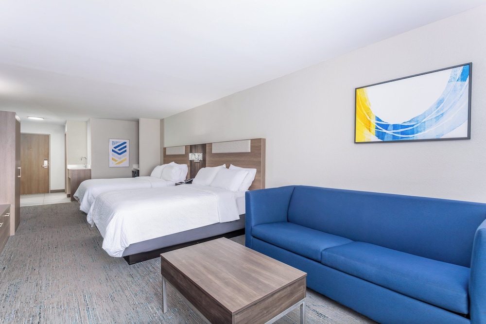 Holiday Inn Express & Suites Lancaster by IHG - photo 18