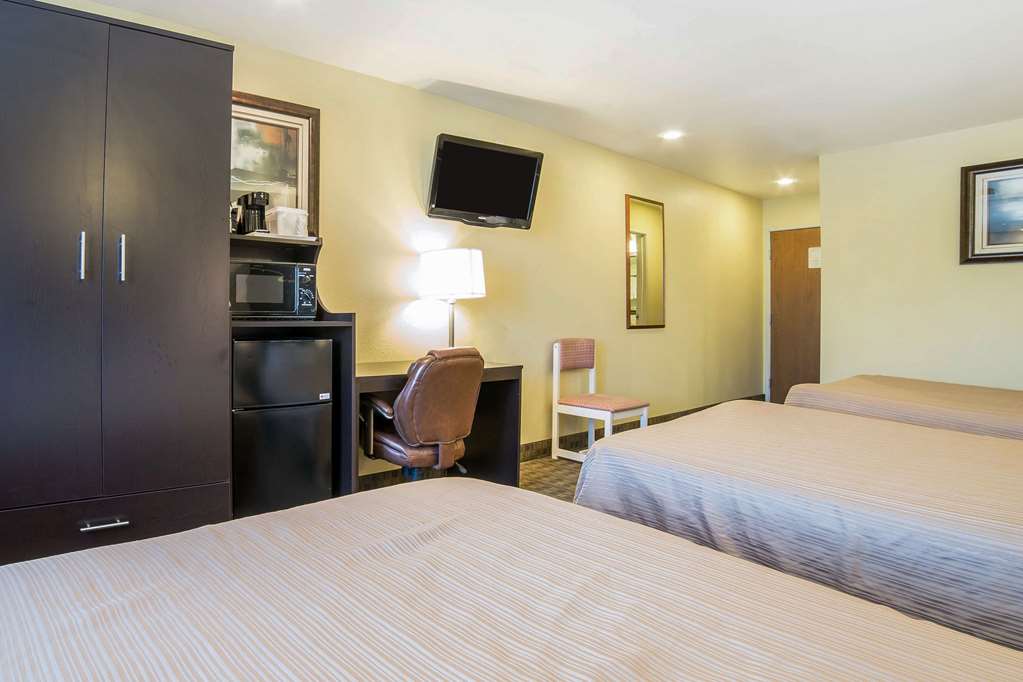 Quality Inn & Suites Elko - photo 21