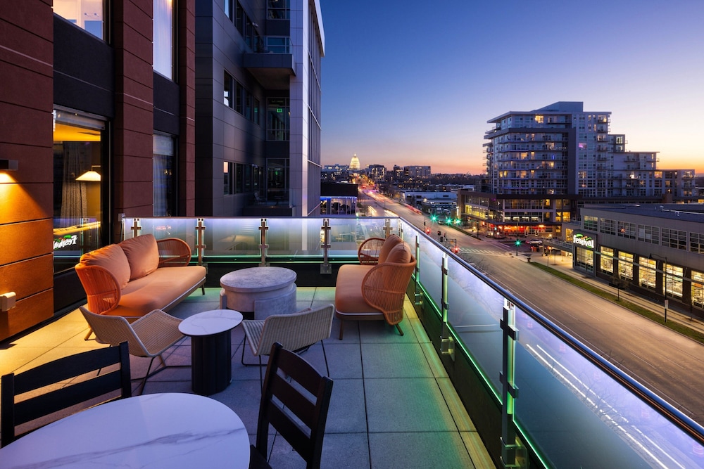 Moxy Madison Downtown - photo 25