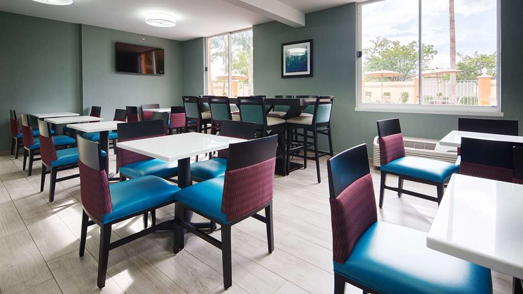 Best Western Fort Myers Inn & Suites - photo 19