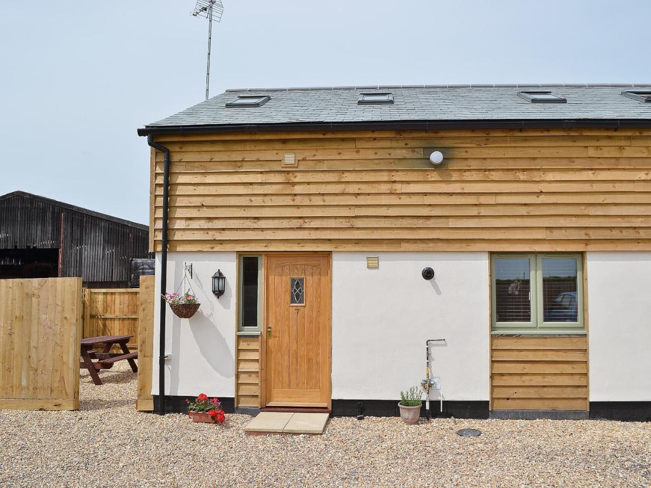 The Hayloft 28836 — 4-Star Luxury Hotel in Royal Wootton Bassett, United Kingdom