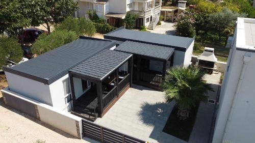 Apartment Pakostane 16579a — 4-Star Luxury Hotel in Pakostane, Croatia