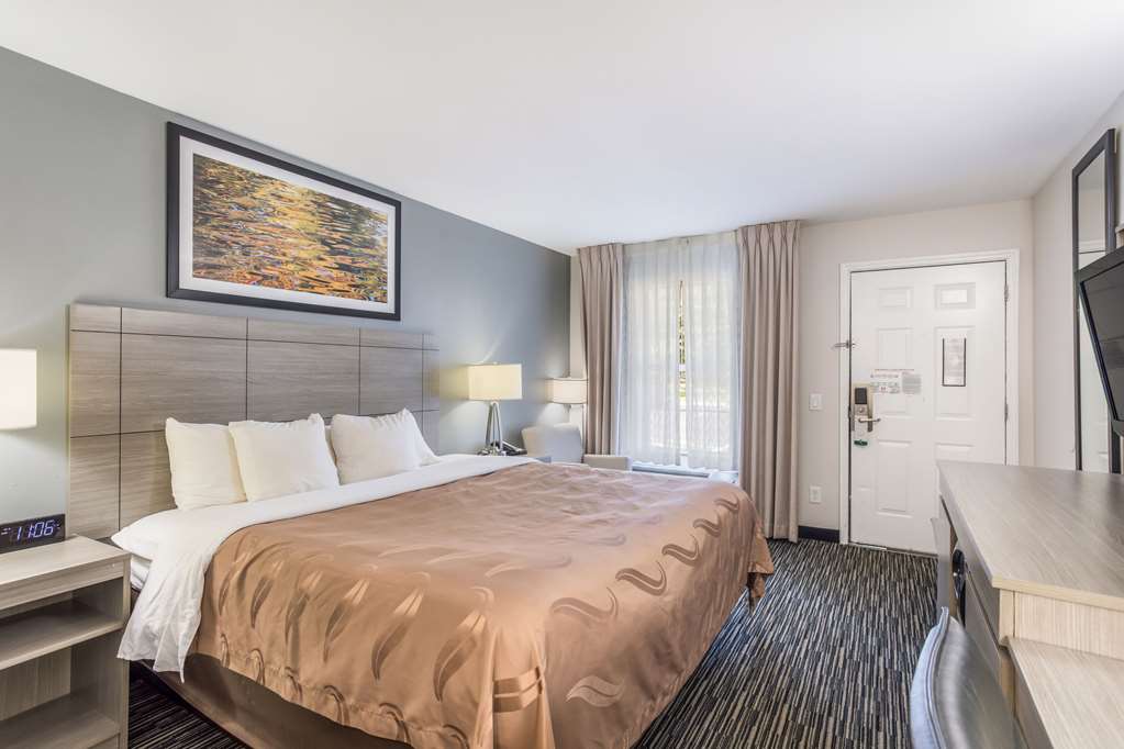 Quality Inn Gallatin Nashville Metro - photo 16