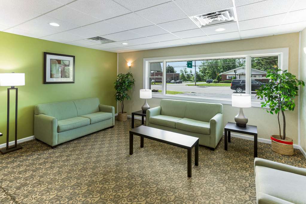 Quality Inn & Suites Plattsburgh — Plattsburgh — photo 5