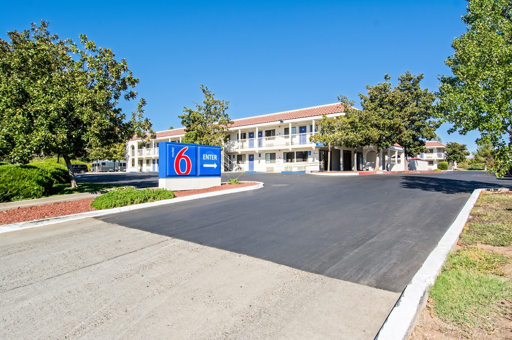 Motel 6 Redding CA South - photo 4