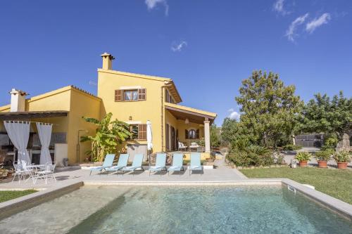 Finca Sa Tanqueta Rústica in Inca, Spain