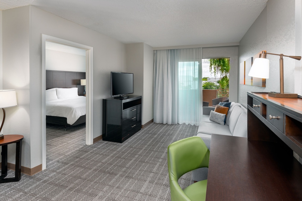 Staybridge Suites Miami Doral Area an IHG Hotel - photo 3