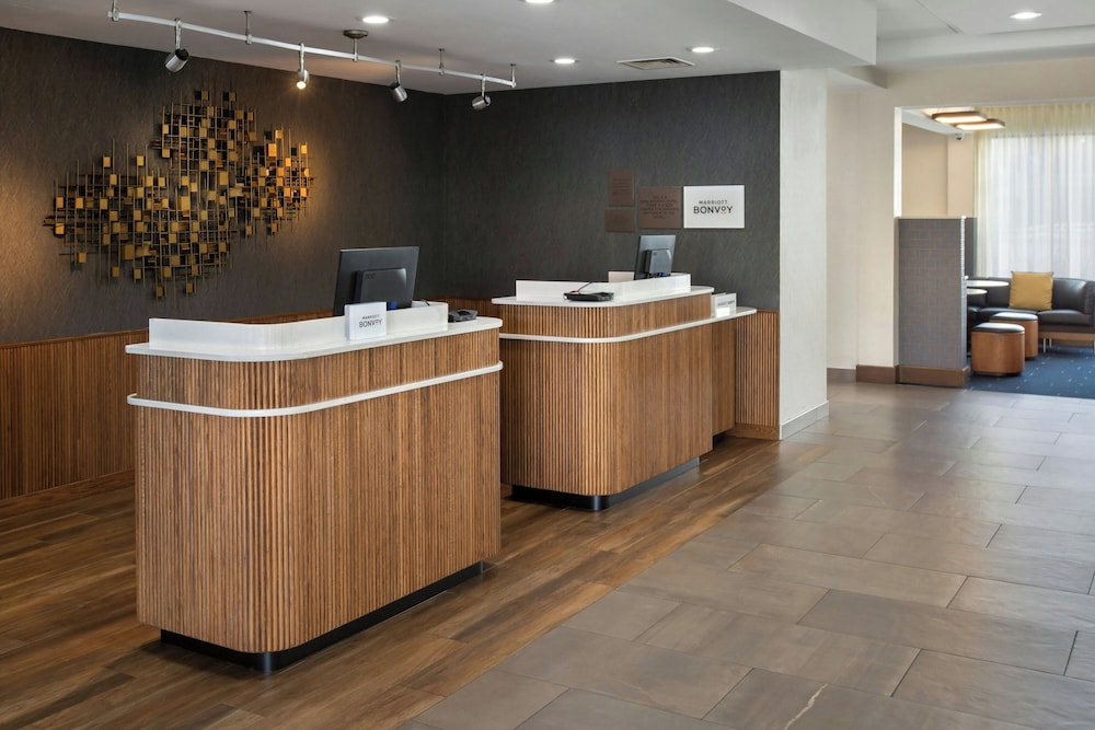 Courtyard by Marriott New Haven Orange Milford - photo 3