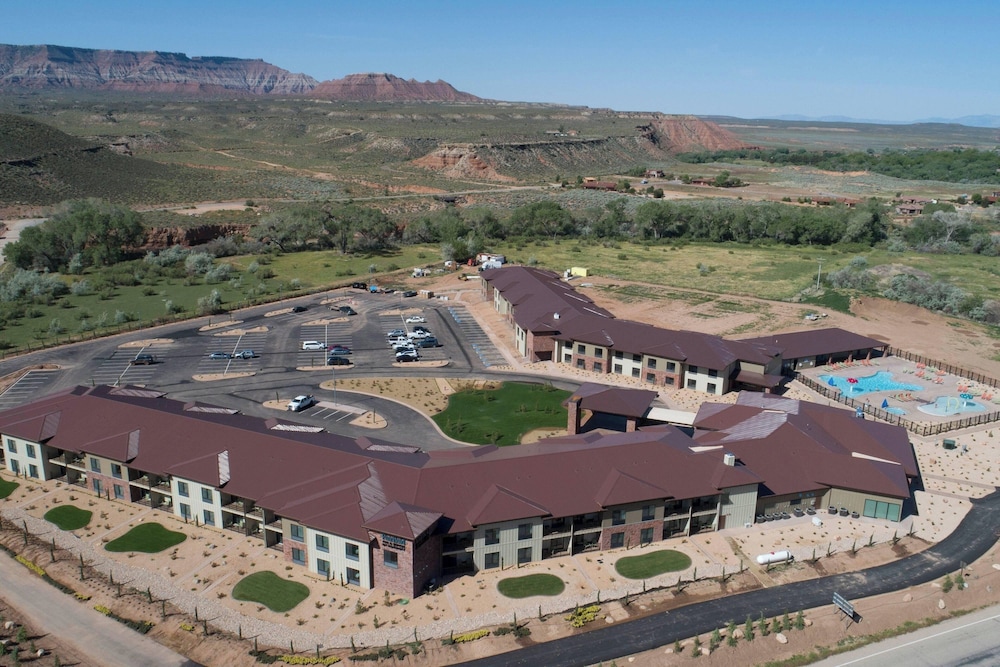 Fairfield Inn & Suites by Marriott Virgin Zion National Park - photo 56