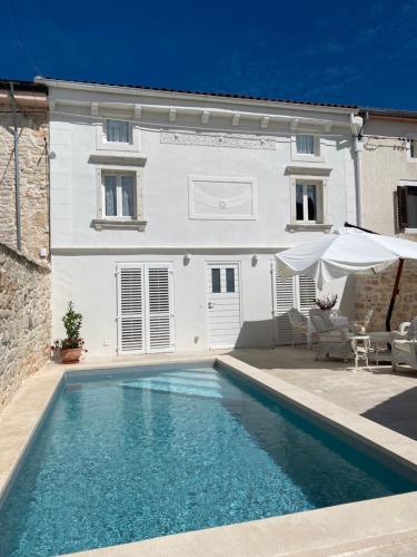 Casa Tratinella — 4-Star Luxury Hotel in Rovinj, Croatia