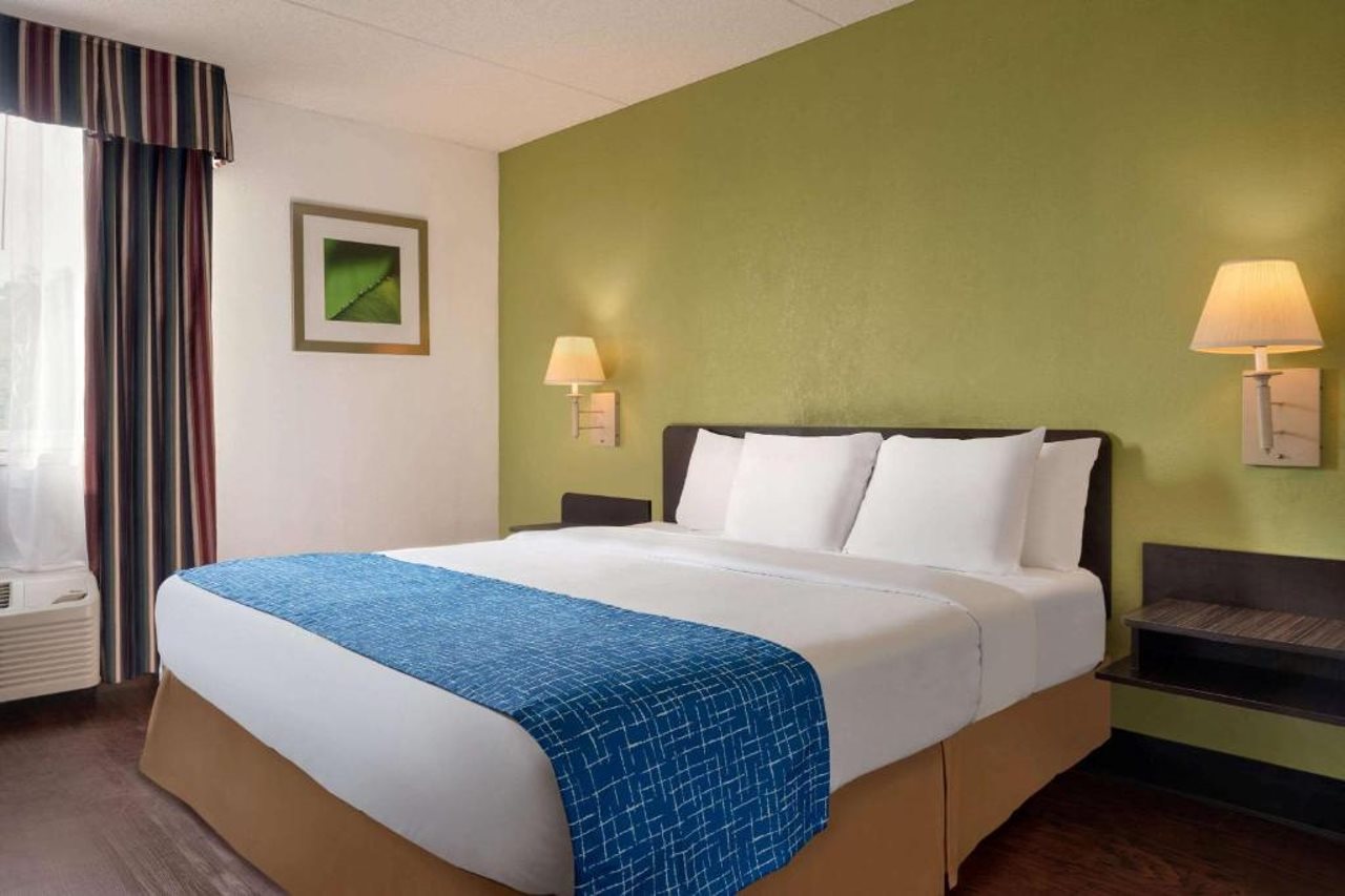 Travelodge by Wyndham Zanesville - photo 13