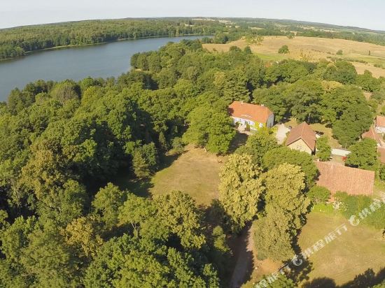 Hotel Im Park in Ryn, Poland