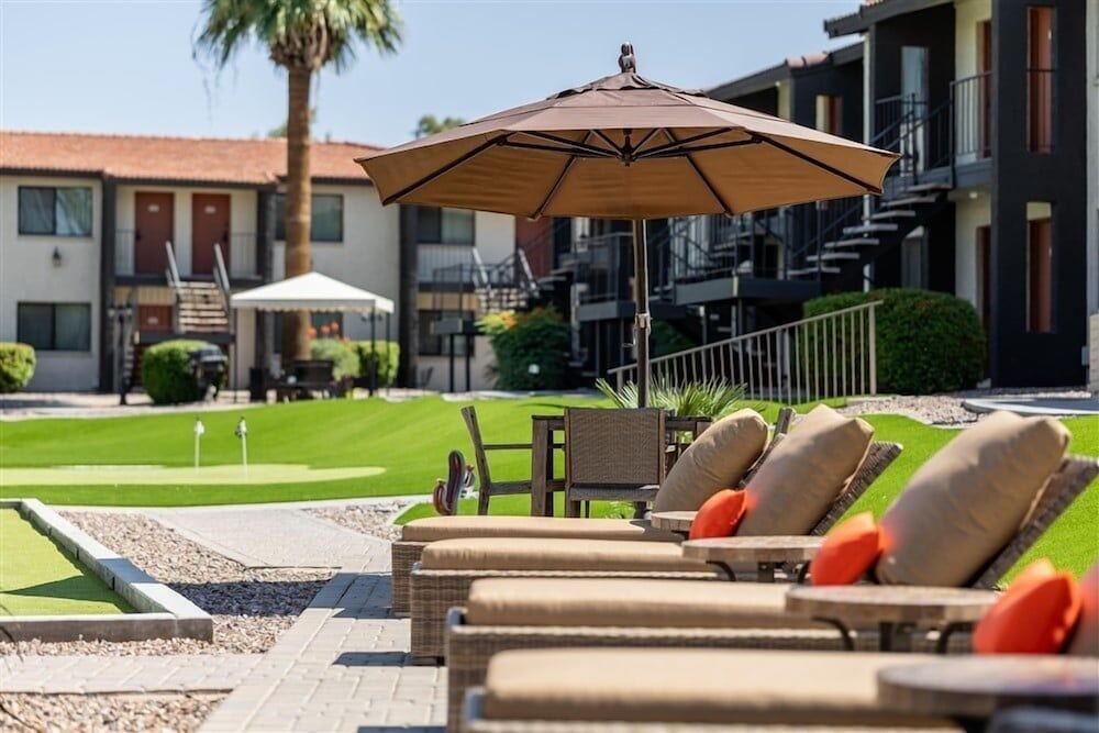 Scottsdale Park Suites - featured photo