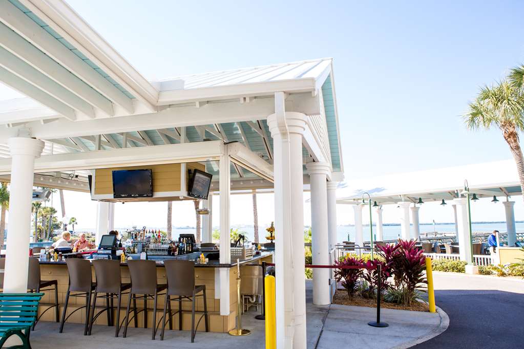 Best Western Plus Yacht Harbor Inn - photo 21