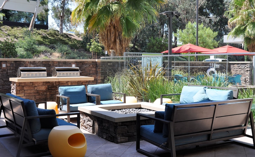 Home2 Suites by Hilton Temecula - photo 34