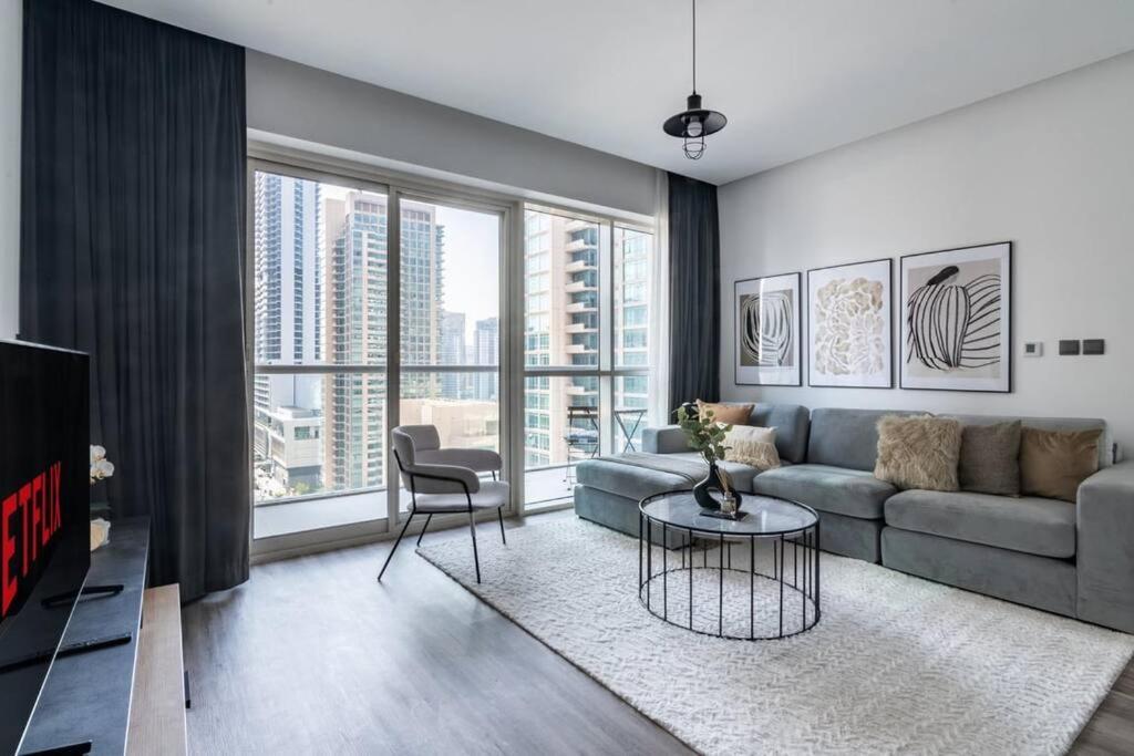 GuestReady Exquisite residence in Dubai Marina — 4-Star Luxury Hotel in Dubai, United Arab Emirates