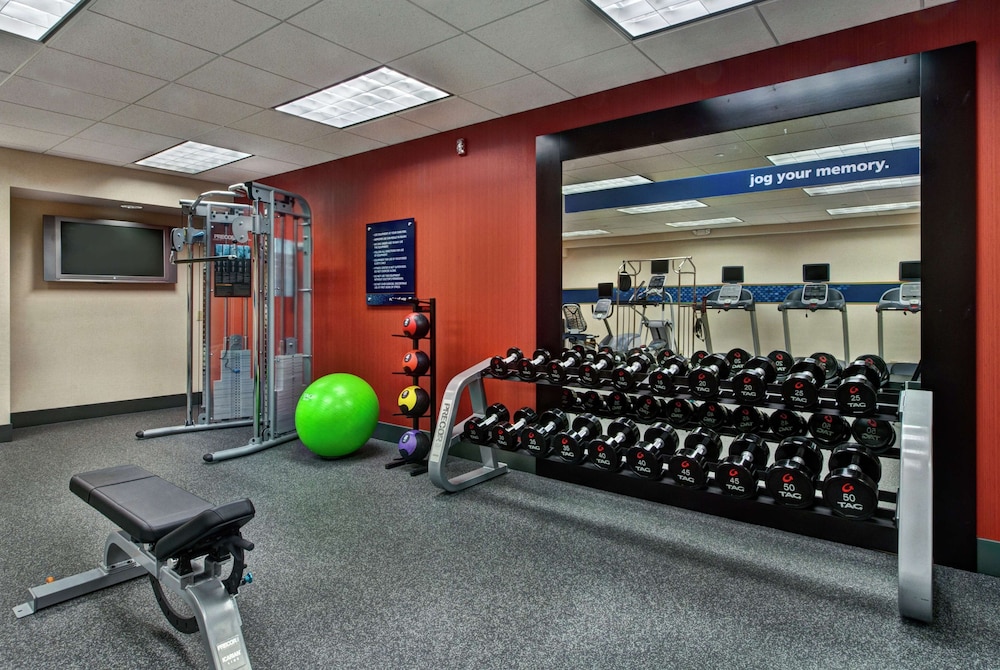 Hampton Inn West Des Moines Lake Drive - photo 22