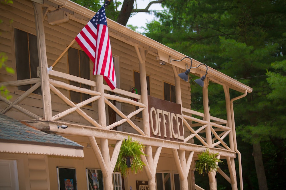 Birchcliff Resort - photo 144