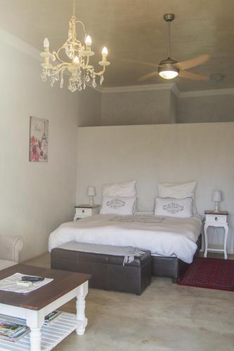 Tinley Manor Hil S B B — 4-Star Luxury Hotel in Durban, South Africa