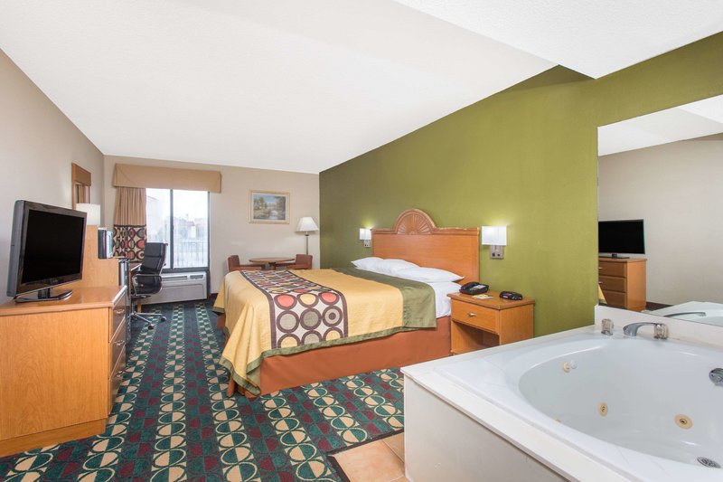 Super 8 by Wyndham Spartanburg I 26 Exit 22 - photo 27