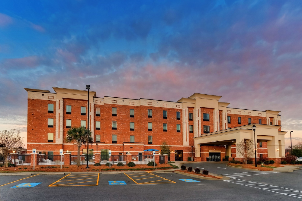 Hampton Inn & Suites Hartsville - photo 48