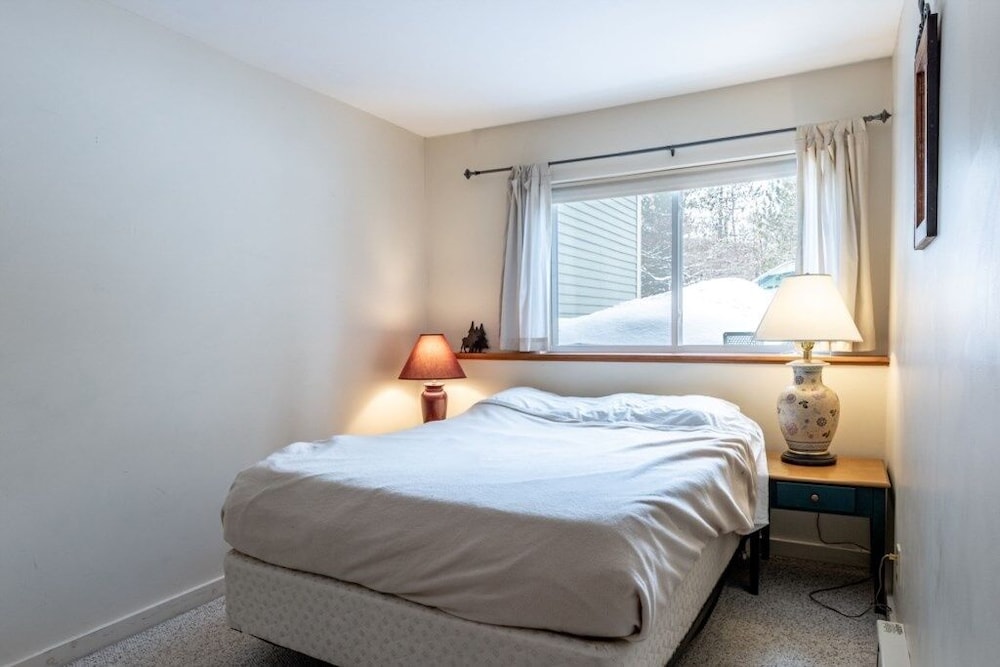 4br Private Townhouse At Smugglers' Notch Resort 4 Bedroom Condo - photo 7