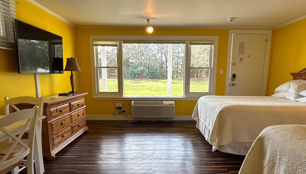The Island Inn on Martha's Vineyard - photo 27