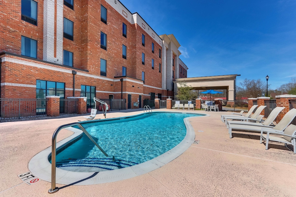 Hampton Inn & Suites Hartsville - photo 30