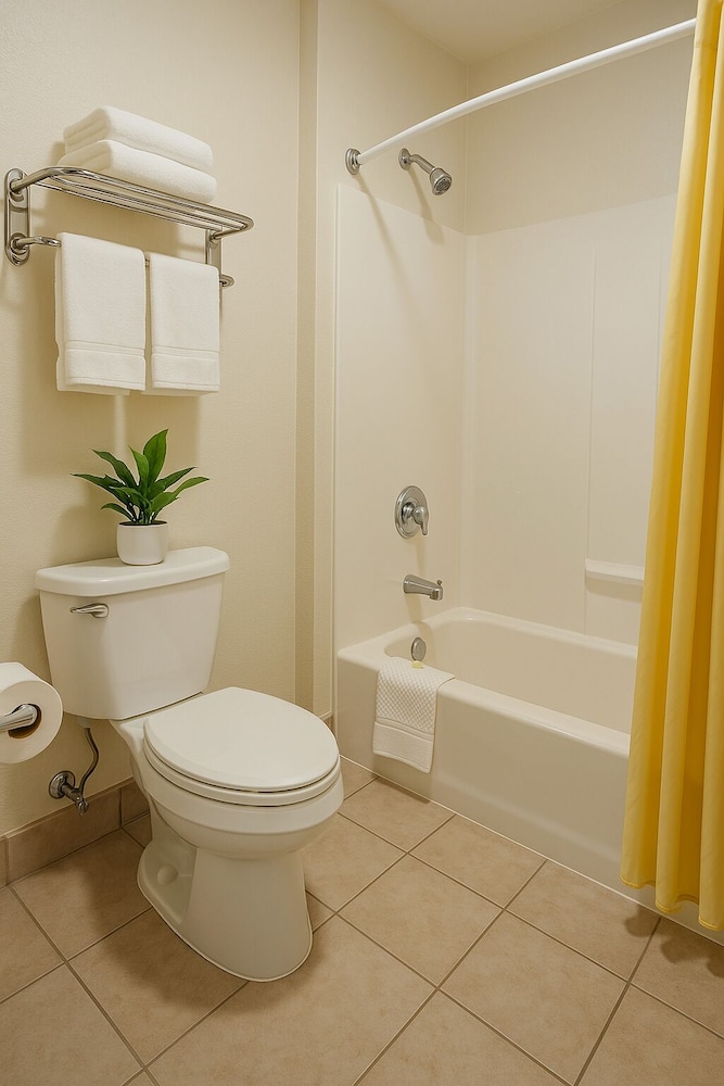 Creekside Inn & Suites - photo 34
