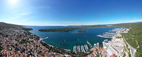 Holiday home in Punat Insel Krk 54520 — 4-Star Luxury Hotel in Punat, Croatia