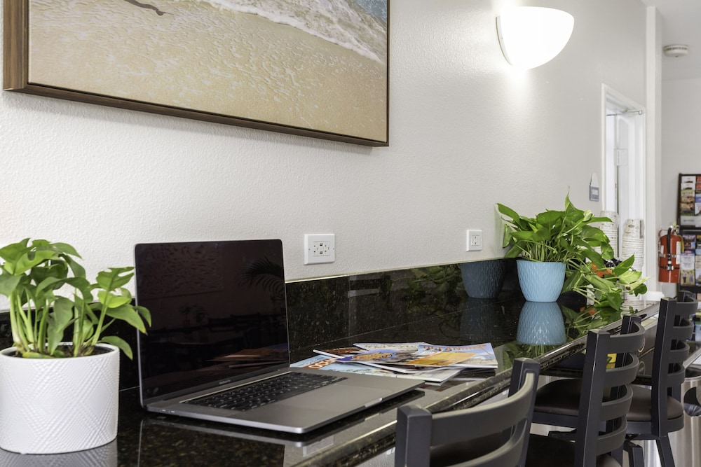 The Hotel Oceanside - photo 51