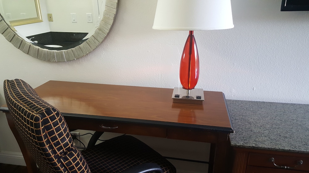 Flamingo Inn Long Beach - photo 44