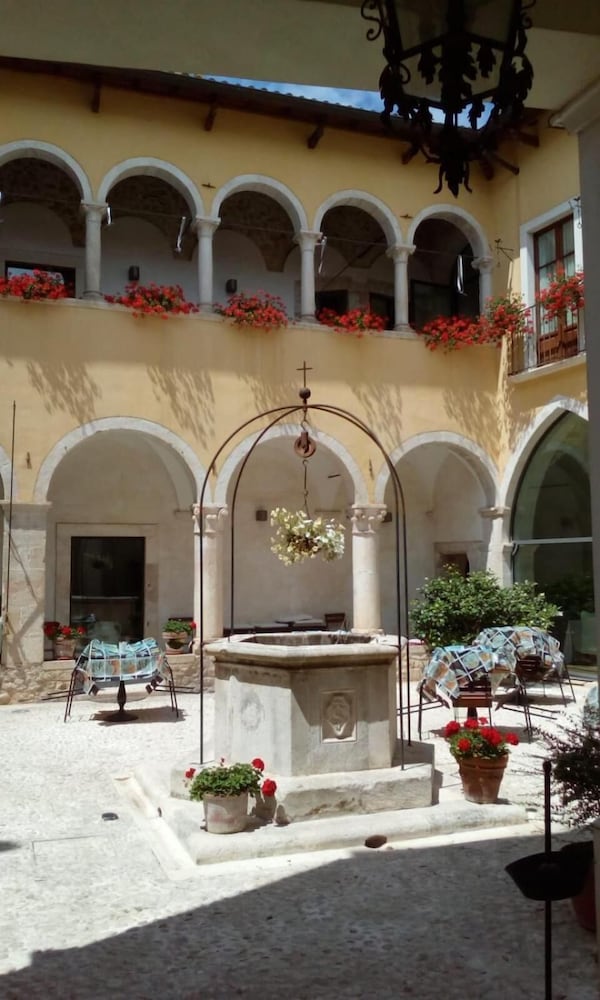 B And B Grancia Dei Celestini 5126795 — Sulmona