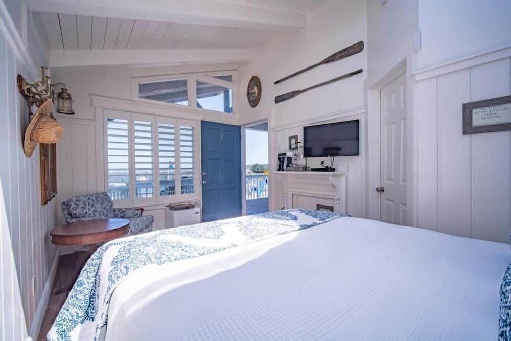 Bandon Marina Inn - photo 11