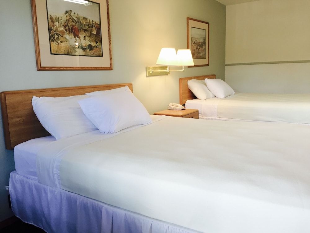 Americas Best Value Dakota Cowboy Inn - photo 10