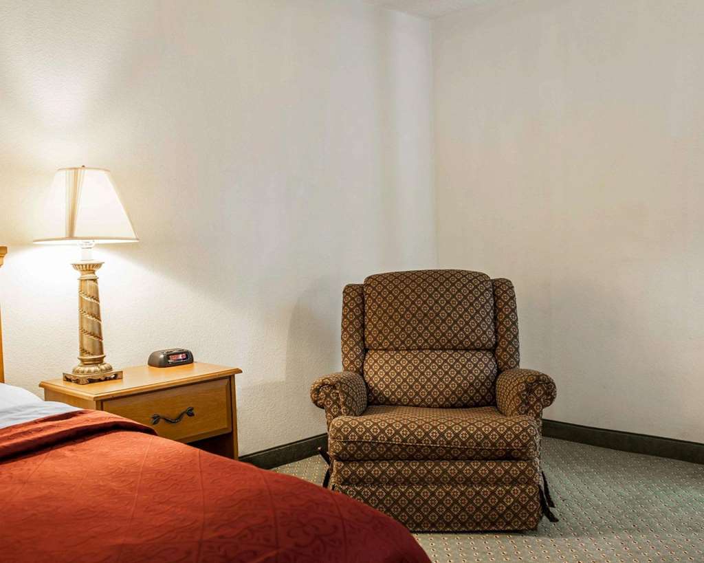 Quality Inn Rochester South - photo 12