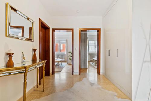 Stylish 2BR in Limpertsberg Near City Center — 4-Star Luxury Hotel in Luxembourg, Luxembourg
