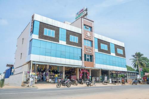 Hotel Smr in Tanjore, India