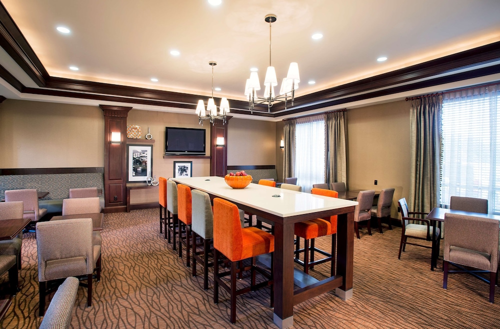 Hampton Inn & Suites Washington Dulles International Airport - photo 25