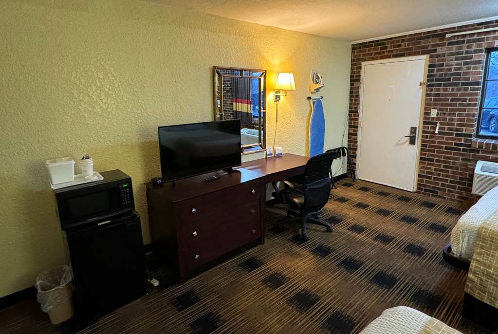 Travelodge by Wyndham Airport Platte City - photo 6