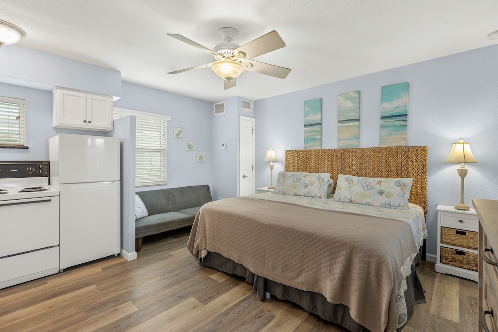 A Beach Retreat - photo 38