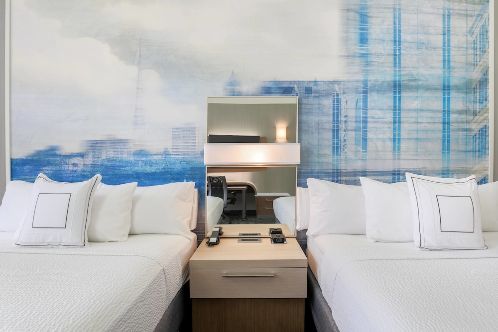 Courtyard by Marriott Pittsburgh Downtown - photo 11