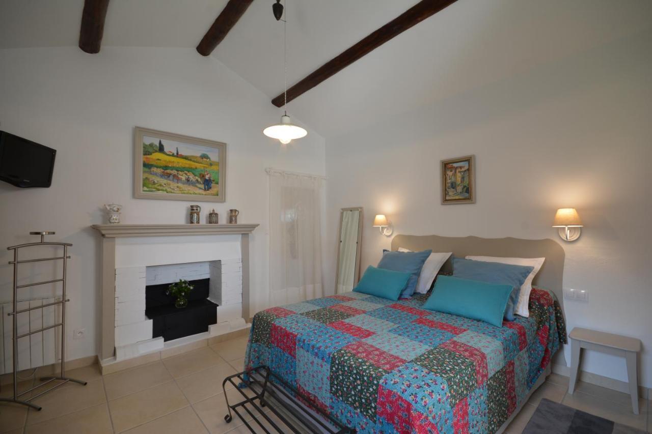 Le Cabanon de L’olivette in Istres, France