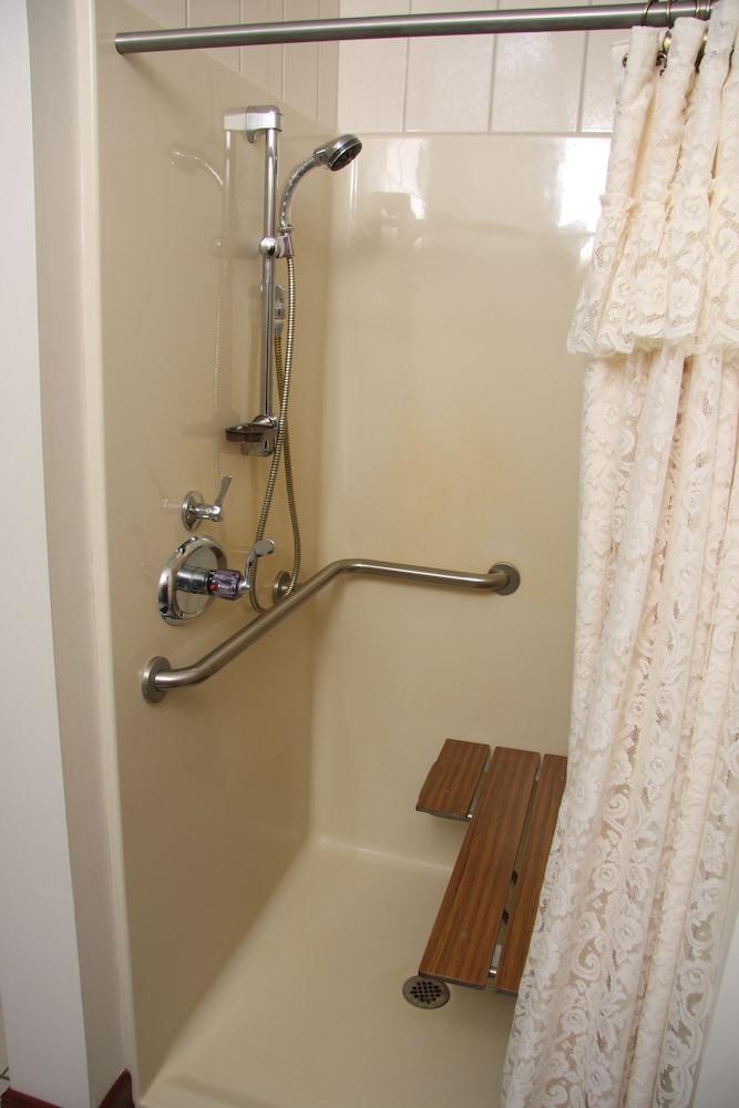 Brightwood Inn - photo 29