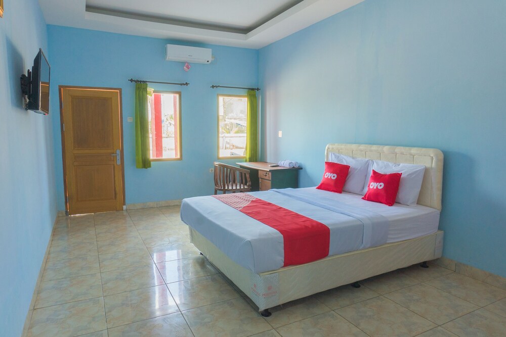 OYO 1525 Benson Hotel — hotel in Sidareja