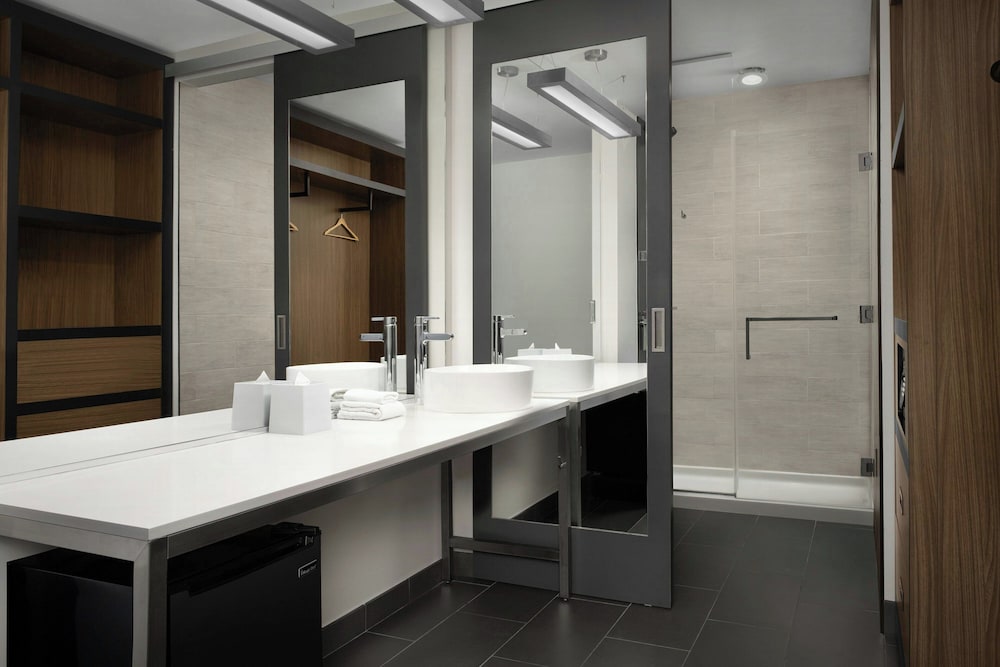 Aloft Hillsboro Beaverton - photo 37