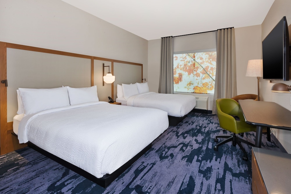 Fairfield Inn & Suites by Marriott Grand Rapids North - photo 6